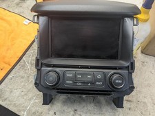 Audio Equipment Radio Control Panel With Screen Fits 16 SUBURBAN 1500 806625