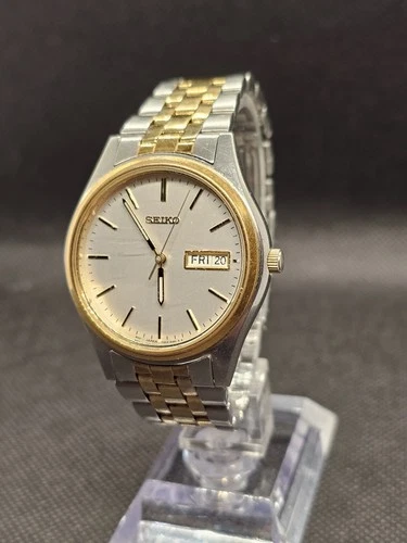 Seiko 7N43-9048 Two Tone Day Date Quartz | Silver Dial | 6.5" Bracelet | Vintage