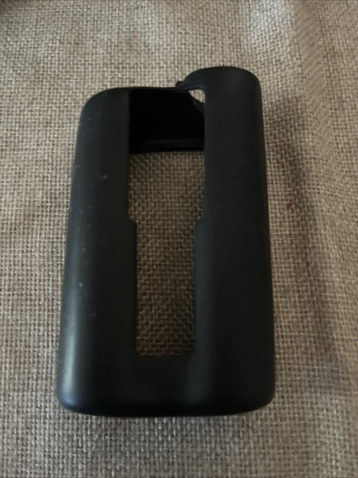 Черный силиконовый чехол для Medtronic минимизированный насос (640G/650G/670G/680G/770G/780G) - Изображение 2 из 2