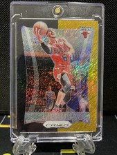 2023-24 Panini Prizm Deca - Alex Caruso Black Gold FOTL Shimmer /8 Bulls SSP