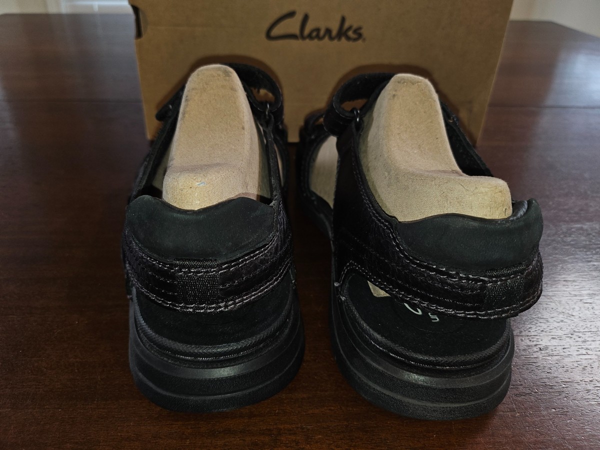 Clarks Nature Trek Black Nubuck Leather Casual Sandal 59760 
