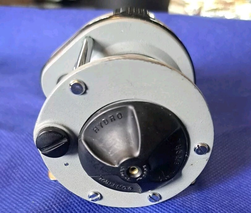 Vintage Pflueger Supreme 511 Baitcasting Fishing Reel | eBay