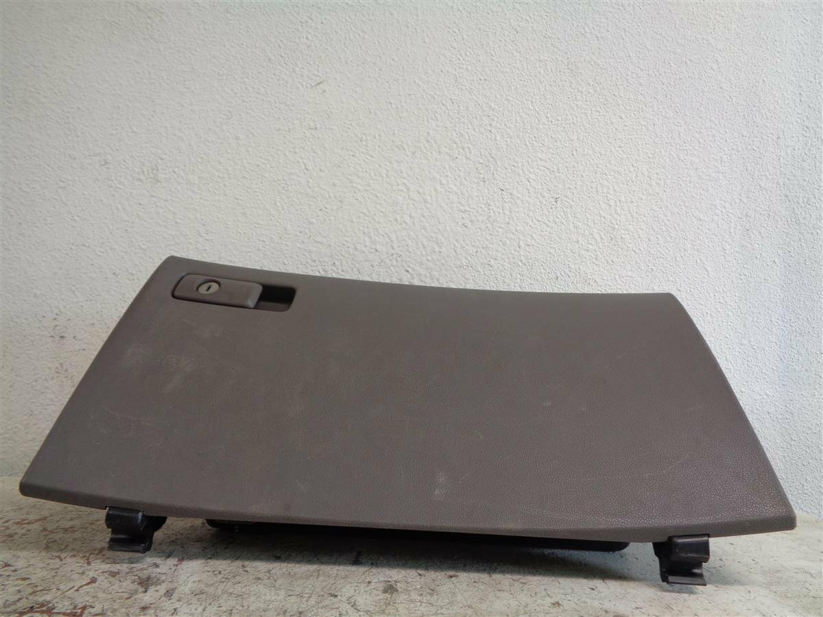 11 12 13 14 15 16 17 Honda Odyssey Glove Compartment Box 77501Tk8A01z