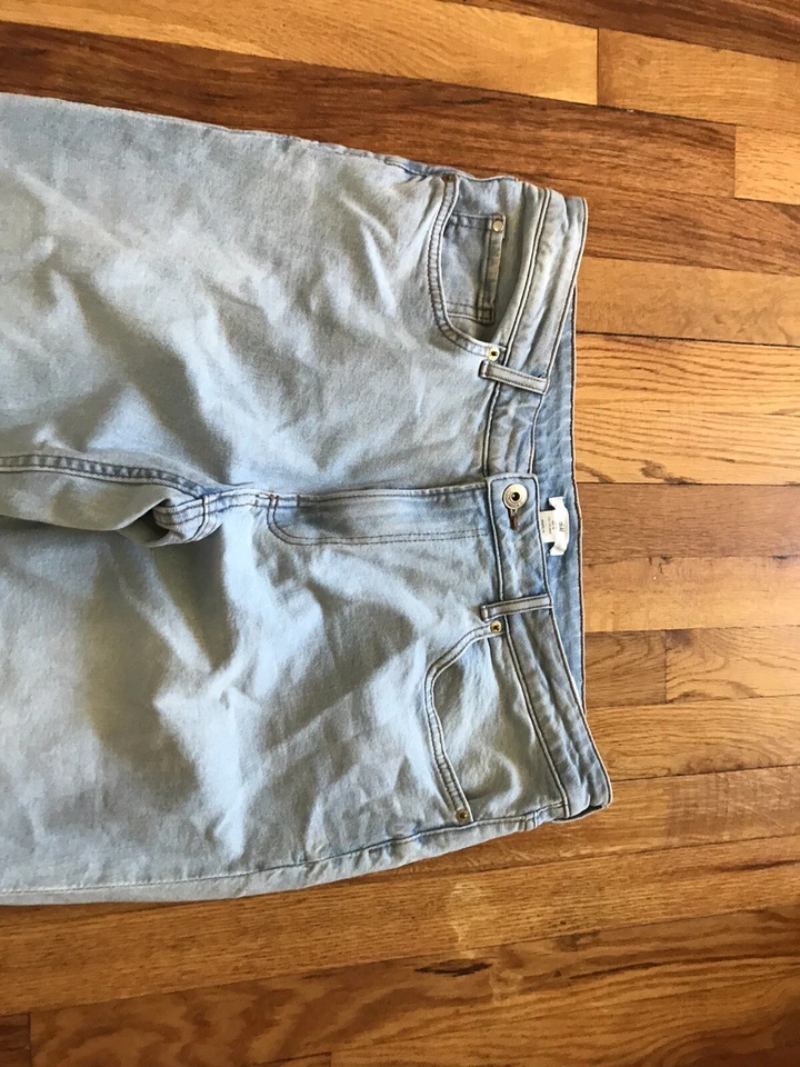 H & M Denim Women's Size 14 Blue 90's Straight High Rise Jeans 36 x 27 - Image 2 of 4