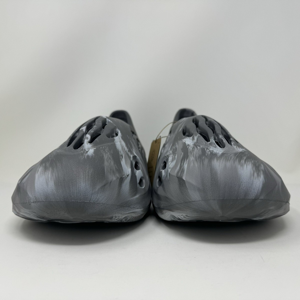 adidas Yeezy Foam Runner MX Granite Gray Turquoise Slip-On adidas Yeezy Foam Runner MX Granite Gray Turquoise Slip-On
