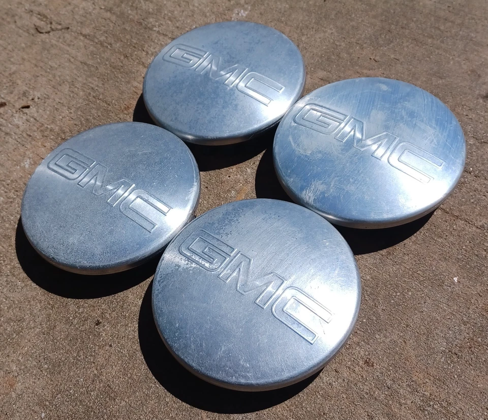 GMC Yukon, Sierra 1500 центральный колпак набор из 4, 2007-2015, деталь # 9595383 - Изображение 2 из 3