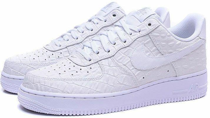 Nike Air Force Low '07 LV8 White 718152-103 for Sale