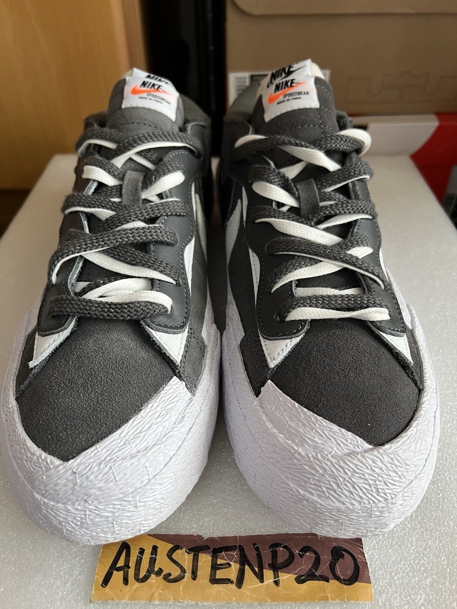 Brand New DS OW low nike blazers!! NEW DS NIKE Blazer LOW x SACAI Iron Grey White sz 10.5  main image 4