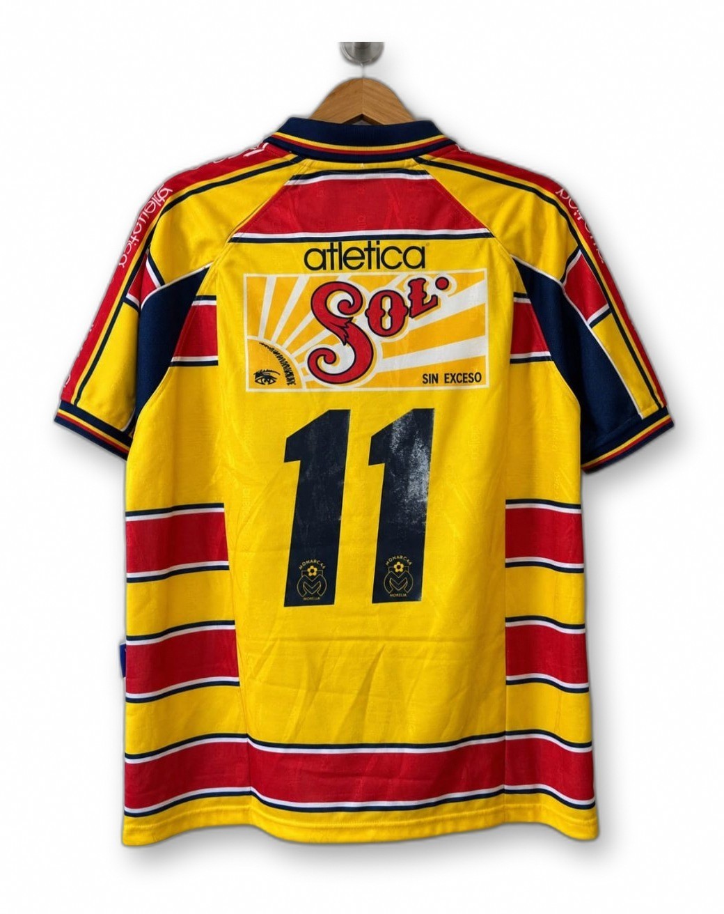 Atletica Monarcas Morelia Luis Garcia #11 Jersey Men XL Rare Mexico Used π