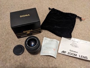 Sigma UC Zoom Lens 28-70mm f3.5-4.5 Minolta AF camera with original bag