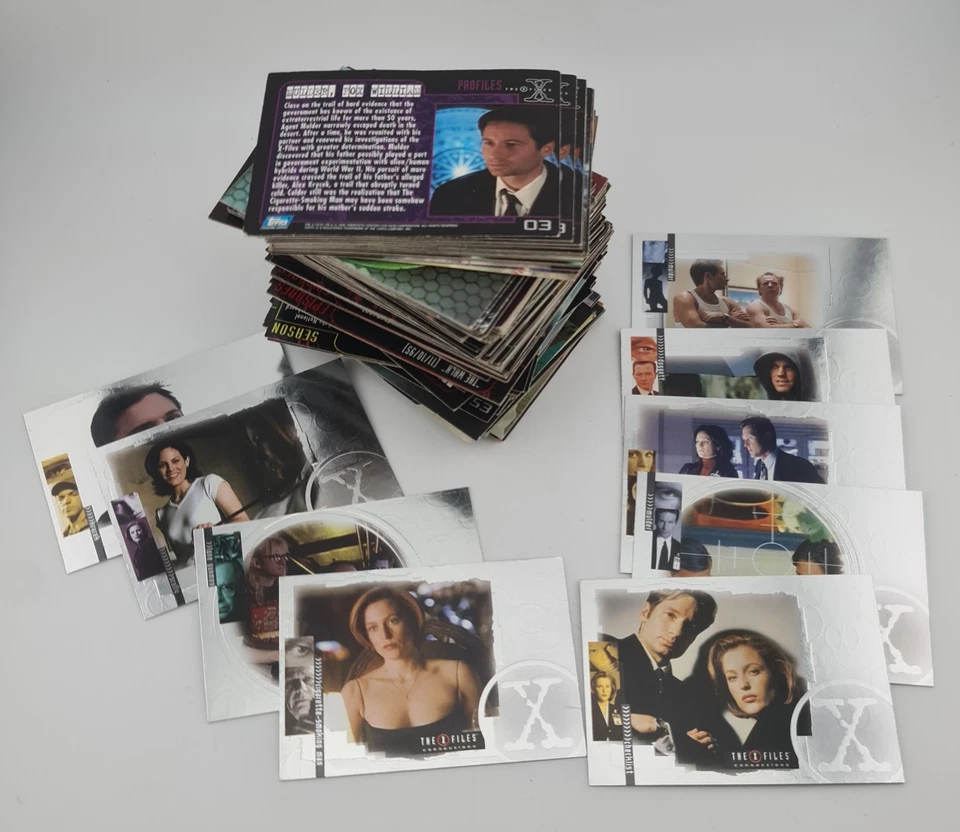 X-Files Topps Trading Card Cards Lot Bundle Shiney Mouler & Scully Collectable  - Image 2 of 4