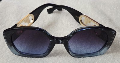 Fendi O'Lock Oversized 9527 57□23-145 Blue & Black Sunglasses