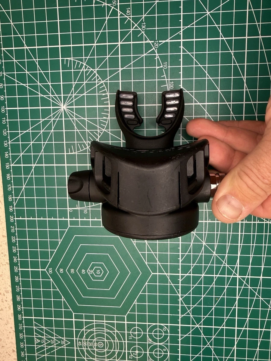 Atomic Aquatics z1 Second Stage Regulator-MINT CONDITION