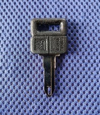PEUGEOT 106 205 309 405 1983-98 CLASSIC KEY BLANK BLADE UN-CUT BRAND NEW