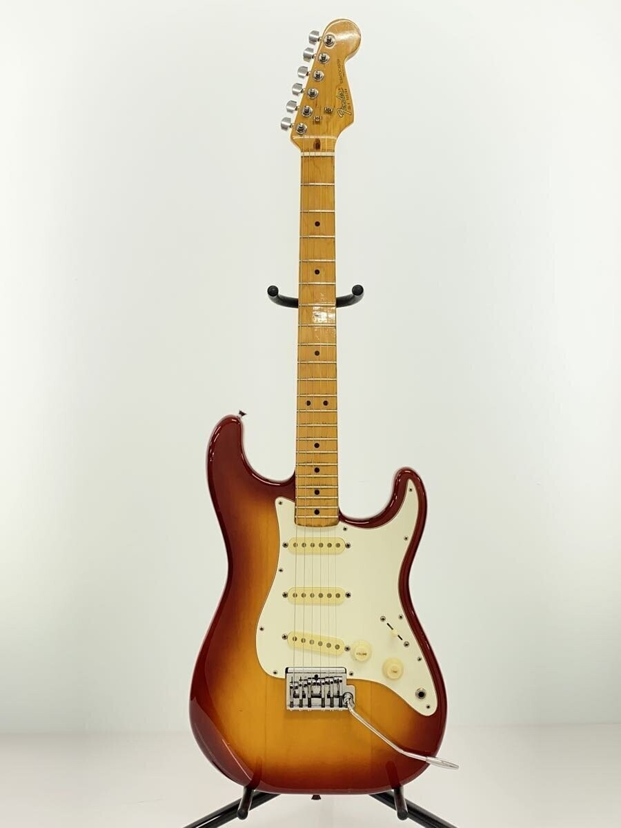ギター Fender american standard stratocaster Used 1983 Fender American Standard Stratocaster Sunburst