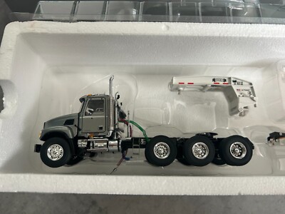 WSI 1:50 Mack Granite Grey + Rogers Lowboy Trailer White | eBay