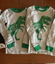  2 Boys kids Sleepwear Pajama Tops 5T dinosaur Sleep-a-saurus long Sleeved