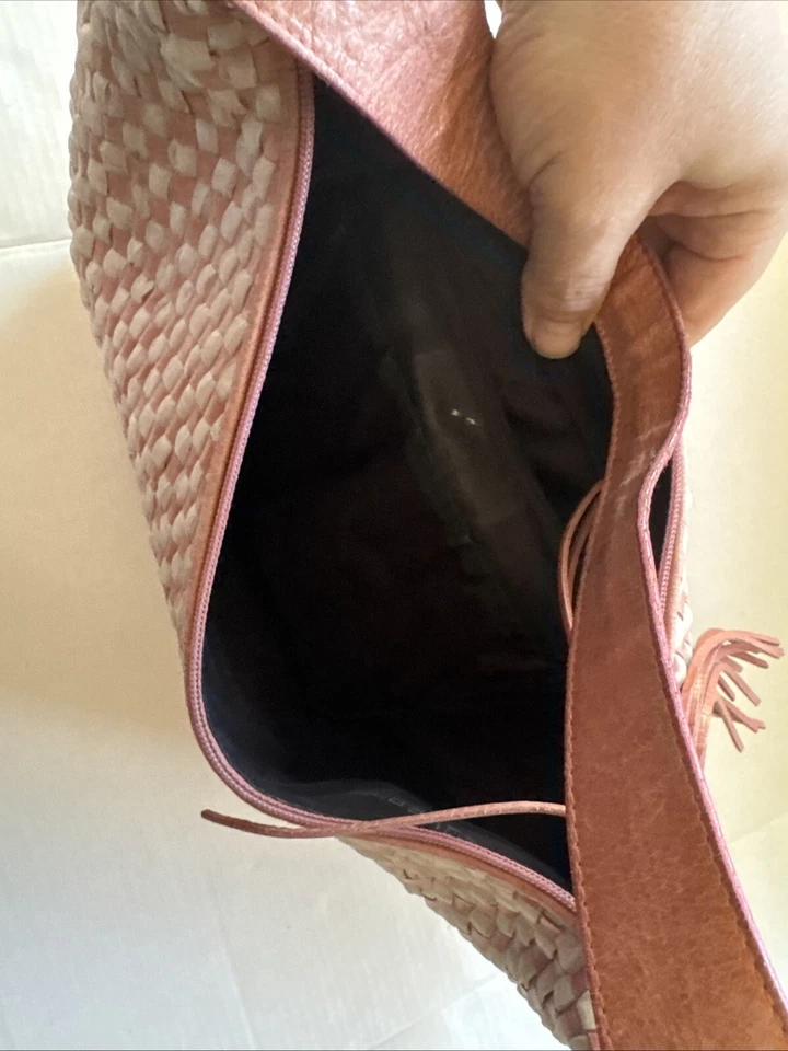 Nuovedive Woven Leather Hobo Shoulder Bag Pink Beige Braided Boho Style Purse - Image 3 of 4