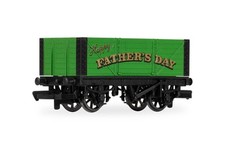 Hornby 2025 des Pères Jour Wagon 00 Échelle - R60284