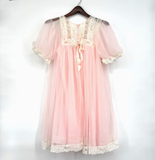 Miss Elaine Pink Peignoir 1960 s Nightgown Robe 2-Piece Set USA Union Tag