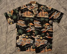 Hawaiian Shirt Men's Large Short Sleeved Waikiki Beach Made in Hawaii