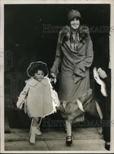 1926 Press Photo Lady Cynthia Mossley & daughter