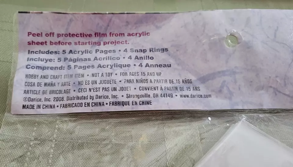 Darice Acrylic MEMORY BOOK Ultimate Scrapbook & Photo Album HEART SHAPE NEW 2008 - Image 4 of 4