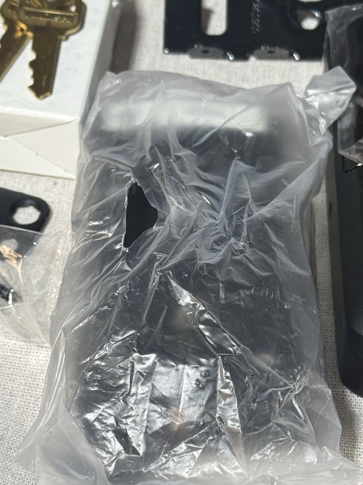 Kwikset Halo Wi-Fi Smart Lock, Keyless Entry Front Door Touchscreen Deadbolt 4