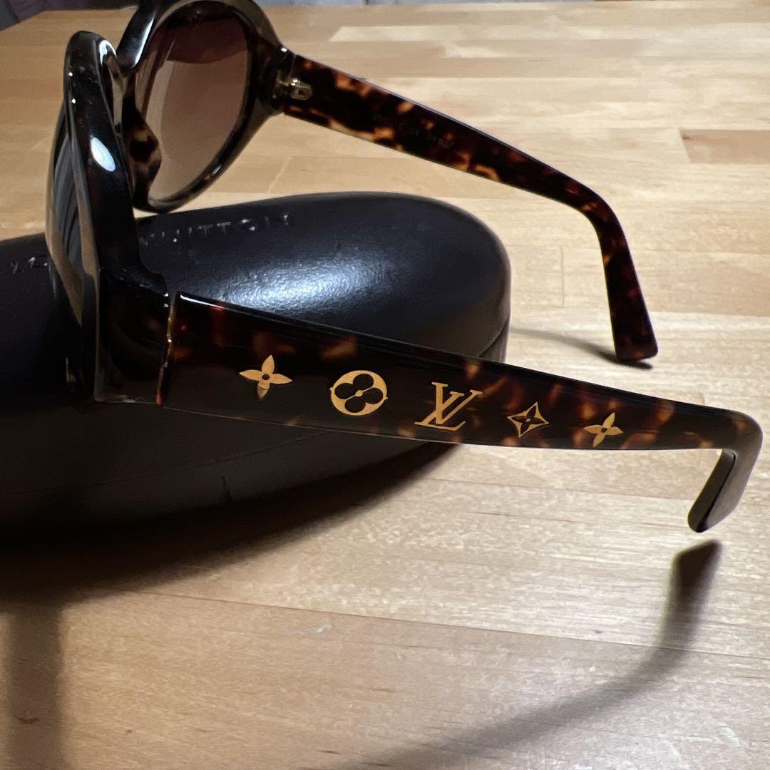 LOUIS VUITTON Z0031E Oval shape Sunglasses Women | eBay