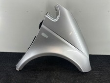 Mercedes-Benz Vaneo W414 2003 Kotfl&uuml;gel SOM21068