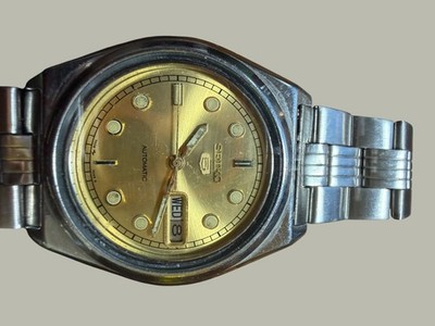 Vintage Seiko 5 Automatic Watch Gold Dial Day Date 7009-8040 Stainless Steel