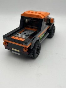 Lego City 4x4 With Power Boat 60085 Set - Retired