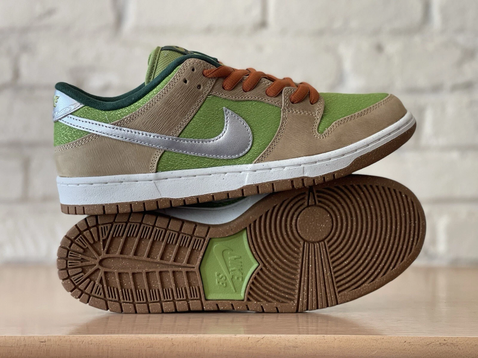 YEEZY Nike SB Dunk Low Pro WC Retro Escargot Verde Pera Sesamo Uomo Taglia 7.5 FQ7585 200