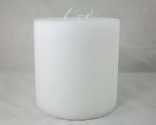 Drei Dochtkerze ohne Duft, Fb. weiß, 135 Std., 150/150 mm, Kerzen Wenzel