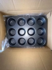 12 Cup Stainless Steel Non Stick Muffin Pan Cake Mold Baking Cupcake Tray