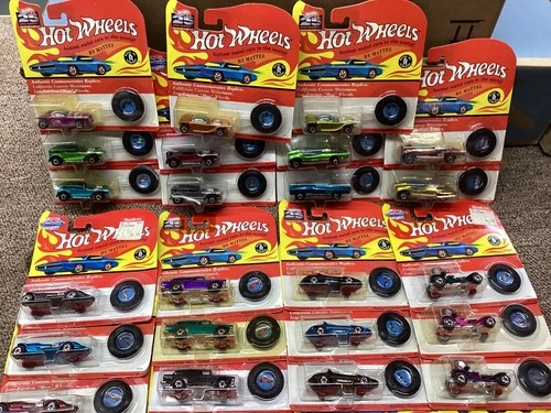 VINTAGE HOT WHEELS (28) 25th ANNIVERSARY/ VINTAGE 1993