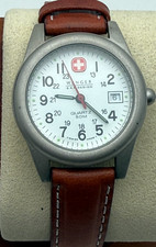 Wenger Swiss Army Women's Watch Swiss Veterans 29mm White Dial New Battery