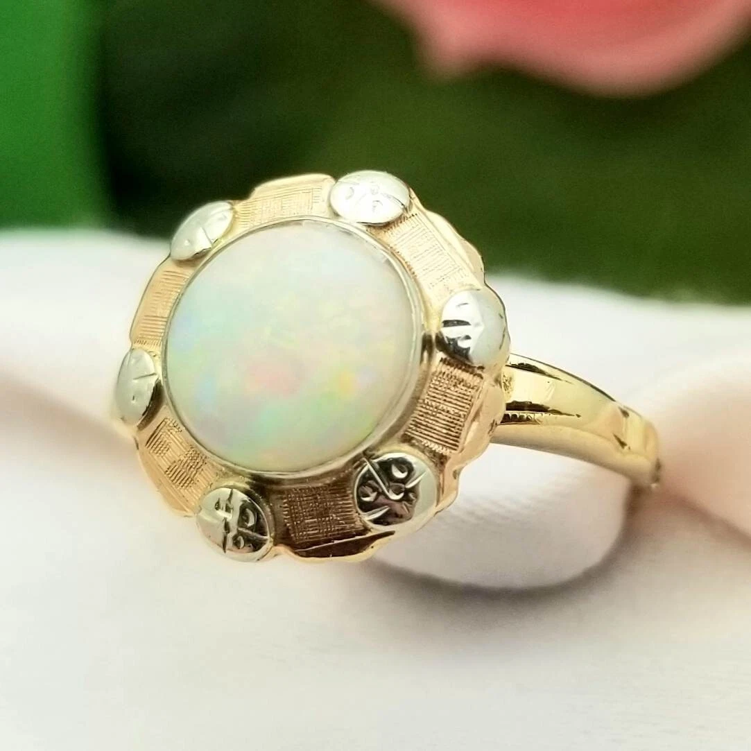 The Leading Light 5.60 carat/6.22 Ratti Natural Australian Opal Ring Lab  Certified Gemstone Studded With 925 Sterling Silver : Amazon.in: Jewellery