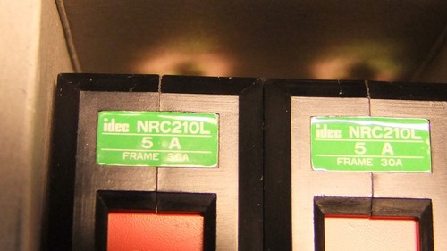 IDEC NRC210L 5AAA - Picture 4 of 4
