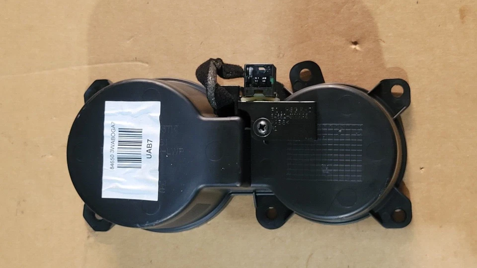 Portavasos Kia Sportage 2015 grado 2 con iluminación 84650-3WABOGA7 Foto 3 de 4