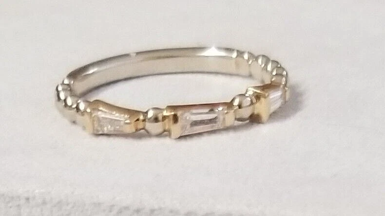 Anillo banda baguette de diamantes de 0,40 quilates de oro amarillo y blanco de 14 k de 2,5 gramos Foto 3 de 4