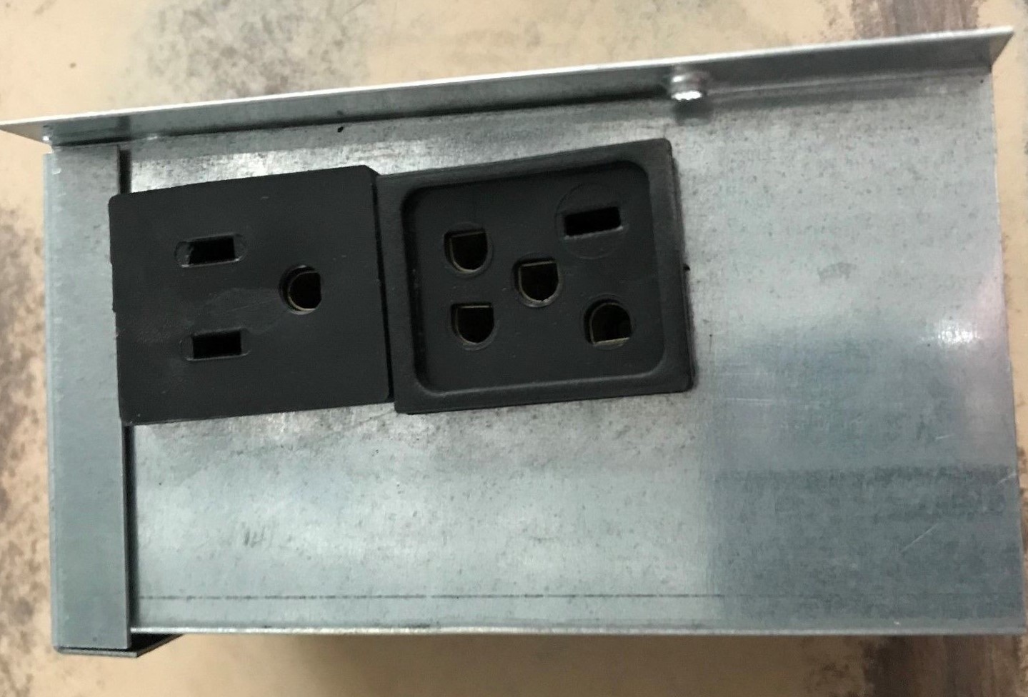 NEW Dial Electrical Junction Box 115Volt Grelly USA