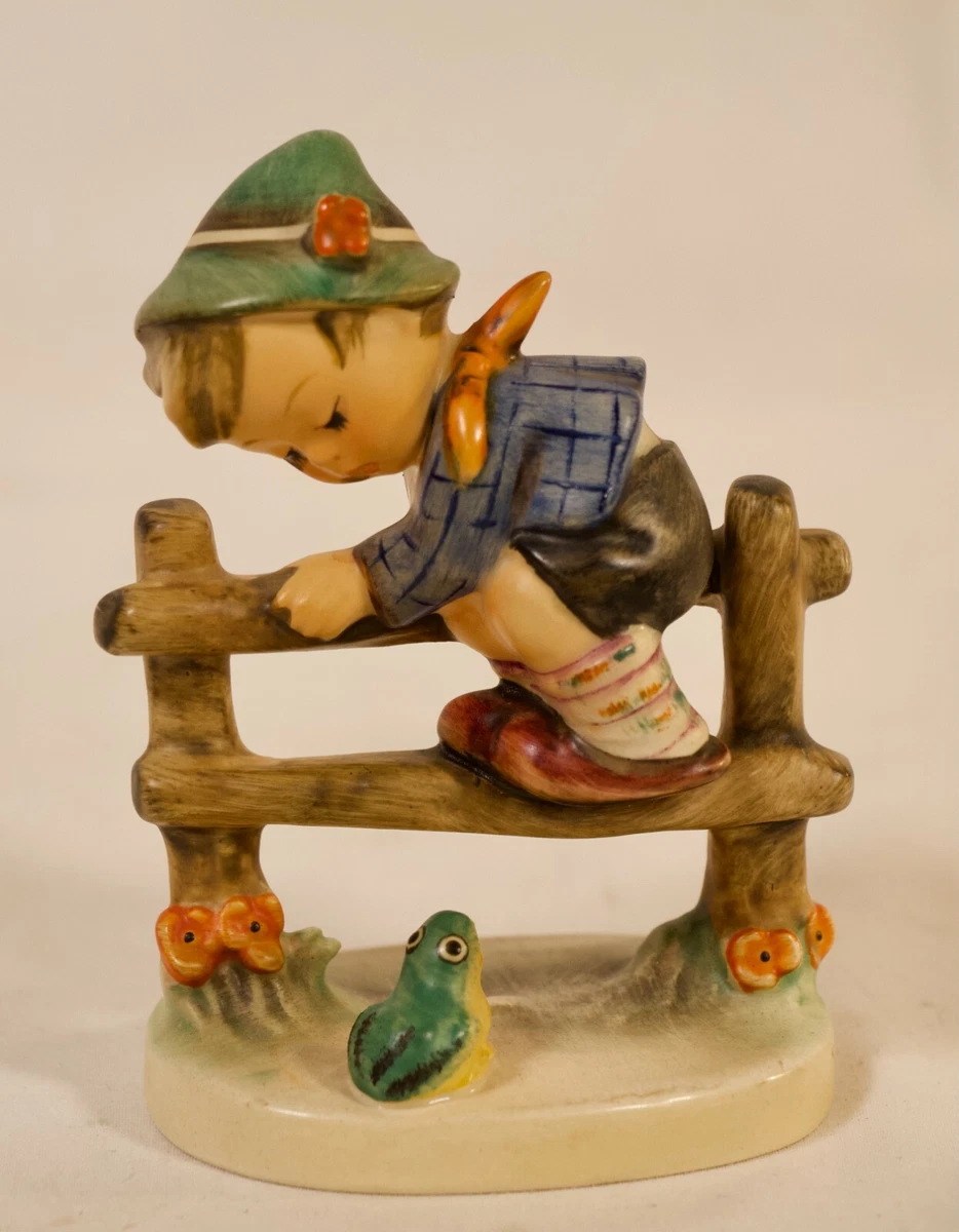 Hummel boy hotsell on fence