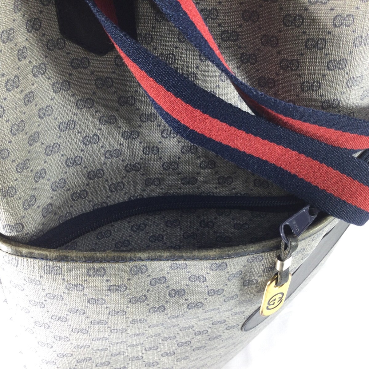【関税＆送料込み】Gucci Handbags Vintage GUCCI Navy Blue Monogram GG Red and Blue Stripe Tote