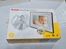 NEW KODAK EASYSHARE M820 DIGITAL FRAME M3.6