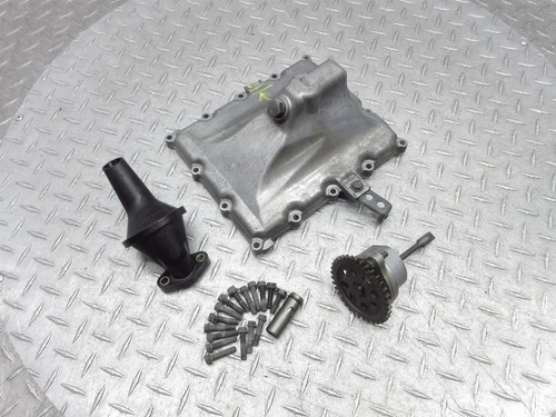 2005 04-05 Suzuki GSXR 600 GSXR600 Oil Pan Sump Pump Engine Belly Cover Lower