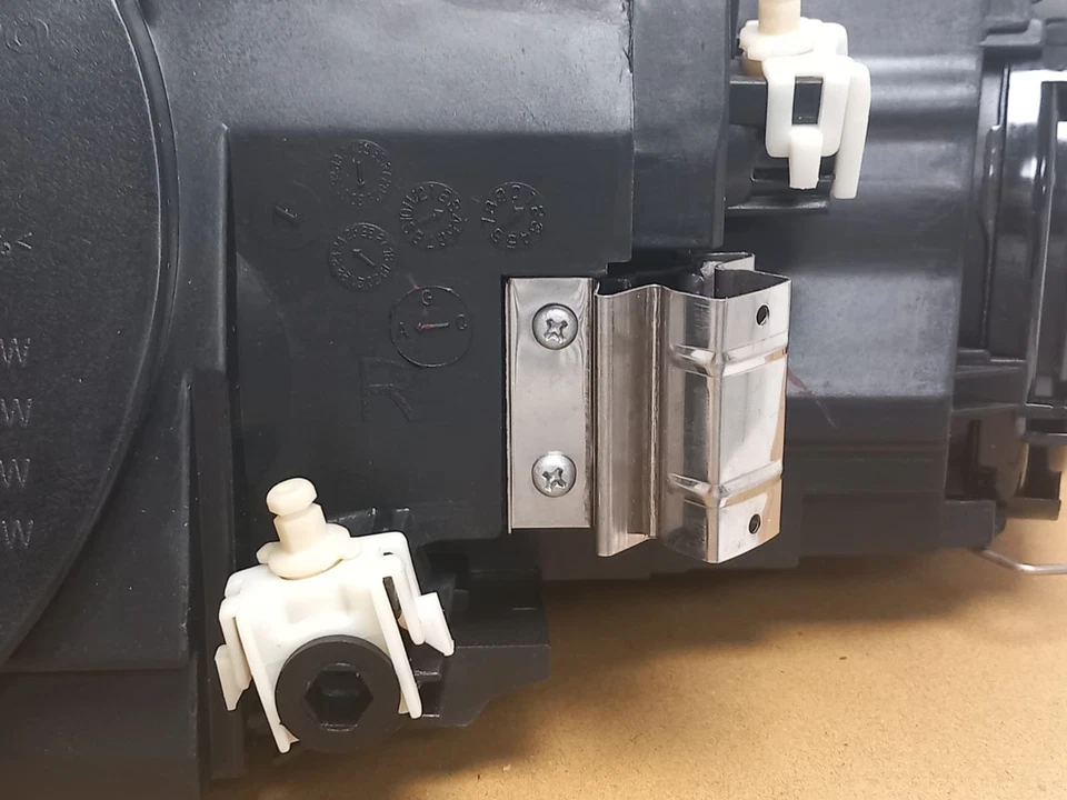 Juego de faros halógenos lado conductor y conductor Volvo S40 V50 Depo 2004-07 NUEVO Foto 4 de 4