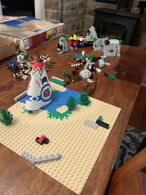 LEGO 6748 Boulder Cliff Canyon Western Indians Vintage appears Complete 250pc 