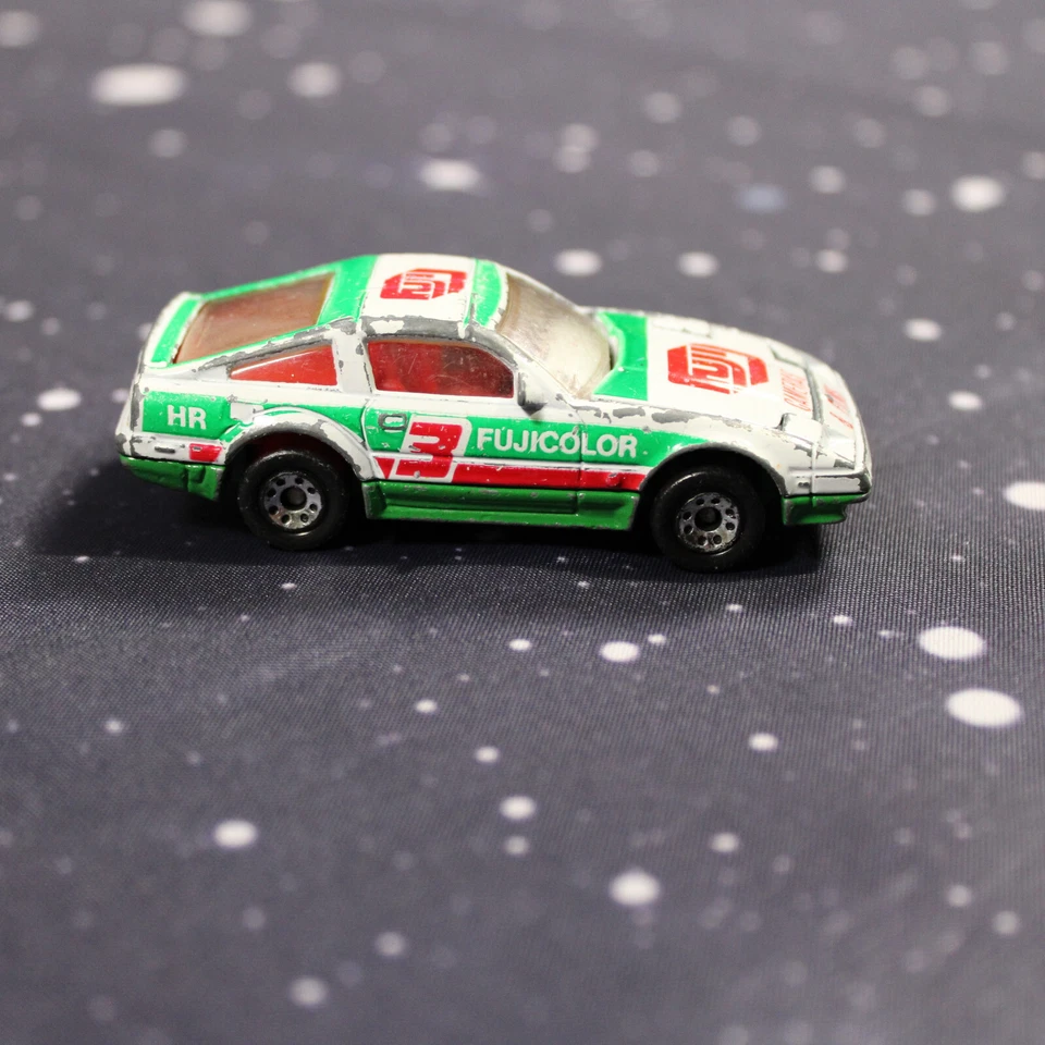 Matchbox Nissan 300 ZX Turbo Fuji Film White Green Made In Macau 1986 - Image 2 of 4