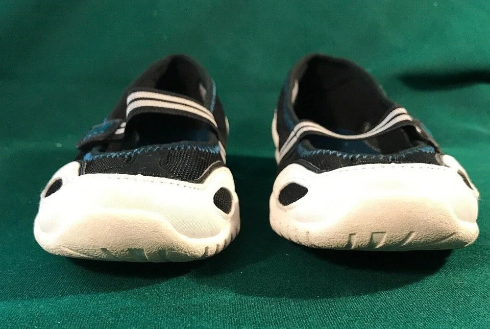 Lands End Mujer 7 B Malla Negro Blanco Atlético Correa Elástica Zapatos Usados en Excelente Condición Foto 3 de 4